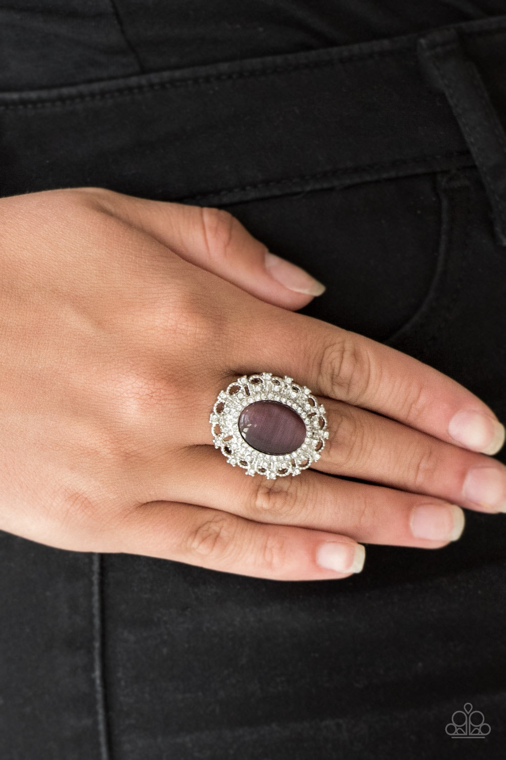 Paparazzi ♥ BAROQUE The Spell - Purple ♥  Ring