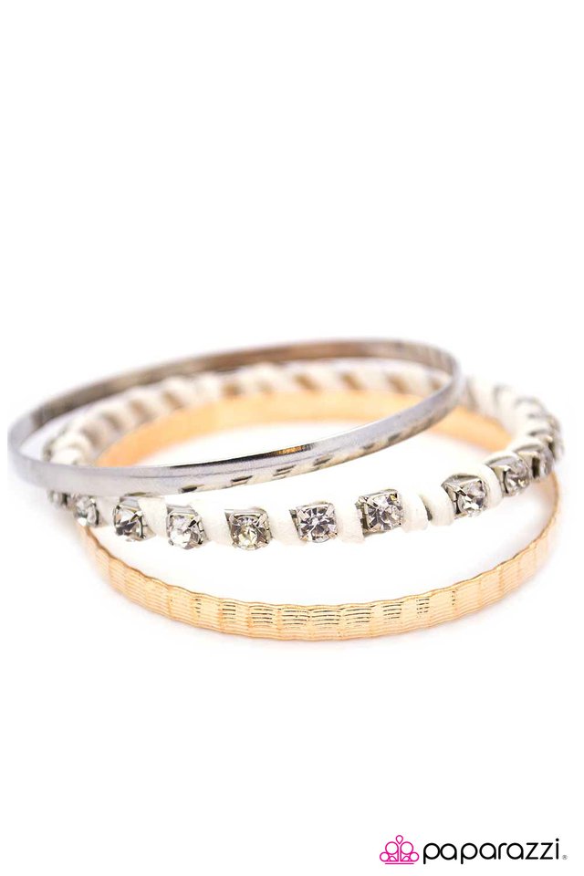 Paparazzi ♥ Shine Bright Like A Diamond - White ♥ Bracelet