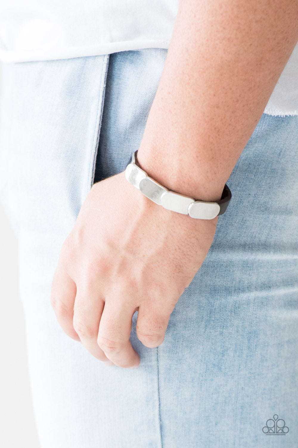 Paparazzi ♥ Off-Road Rally - Brown ♥  Bracelet