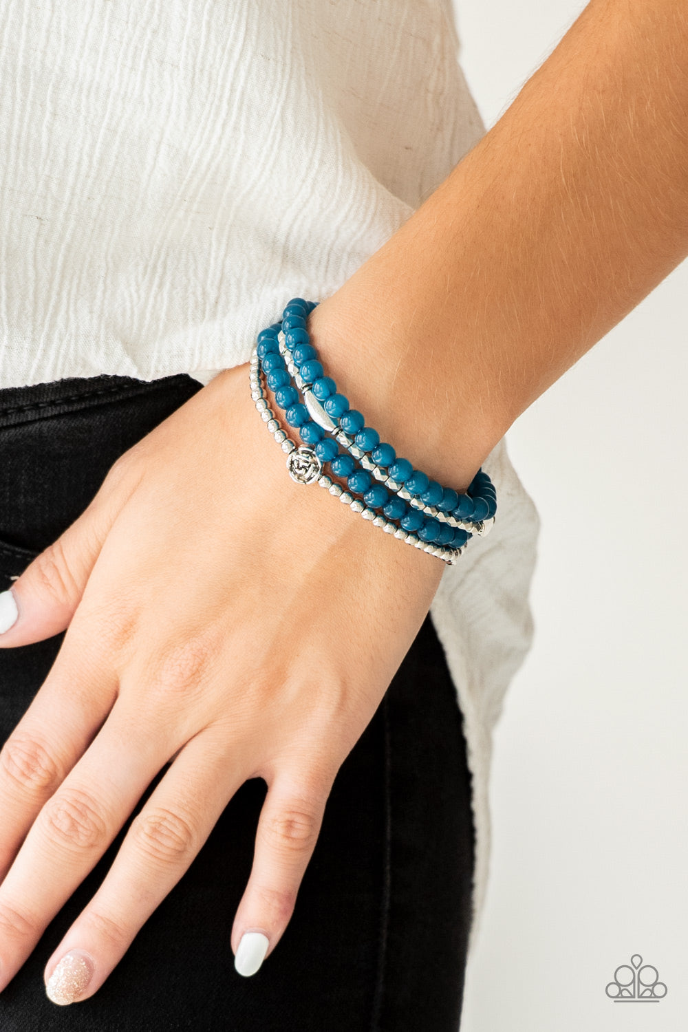 Paparazzi ♥ Blooming Buttercups - Blue ♥  Bracelet