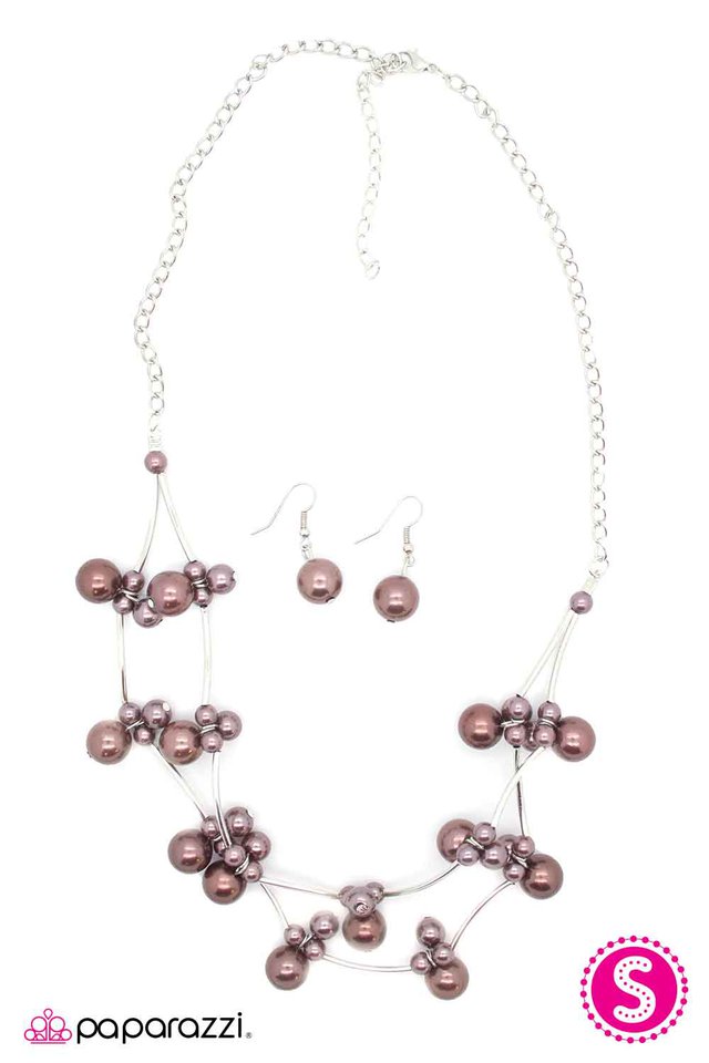 Paparazzi ♥ Instant Classic - Brown ♥ Necklace