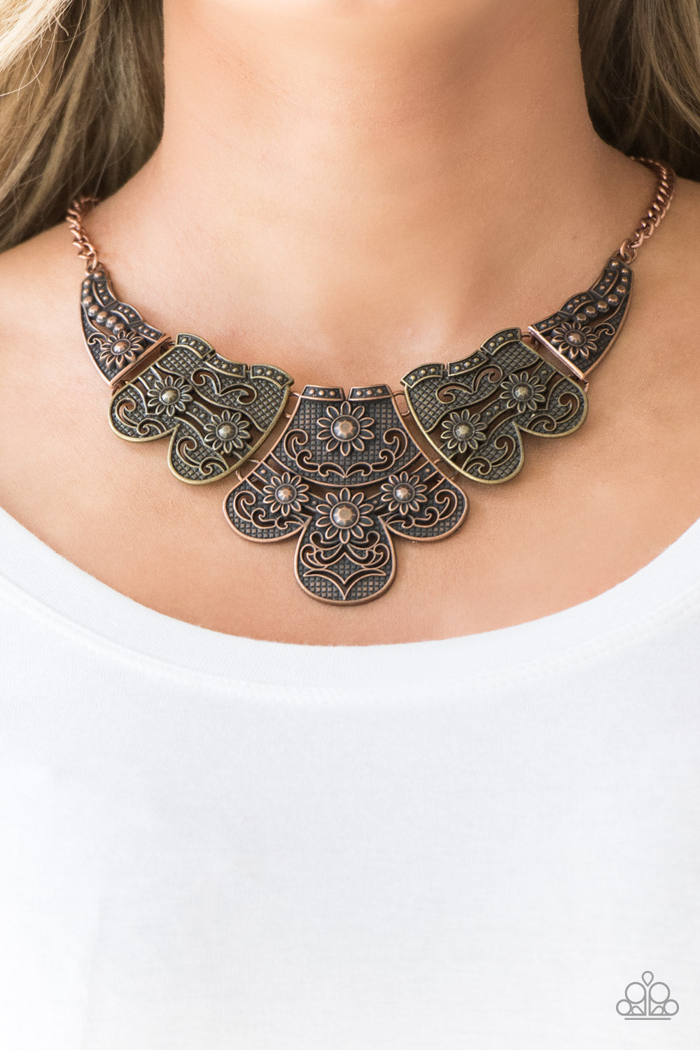 Paparazzi ♥ Mess With The Bull - Multi ♥  Necklace