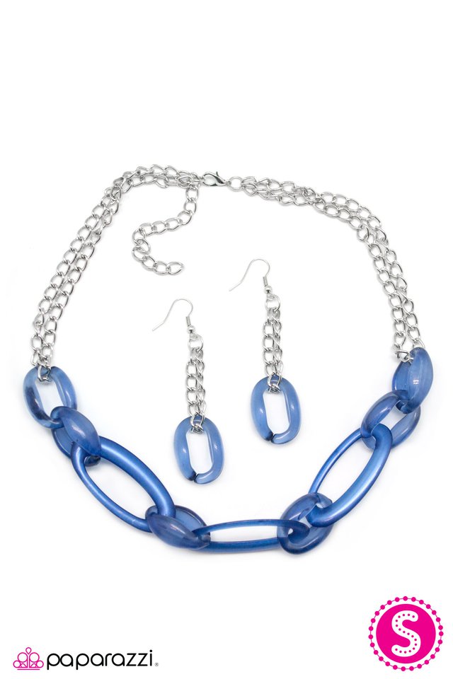 Paparazzi ♥ Play Nice - Blue ♥ Necklace