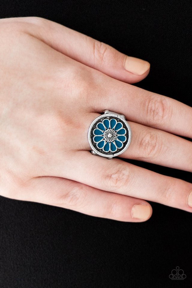 Paparazzi ♥ Garden View - Blue ♥ Ring