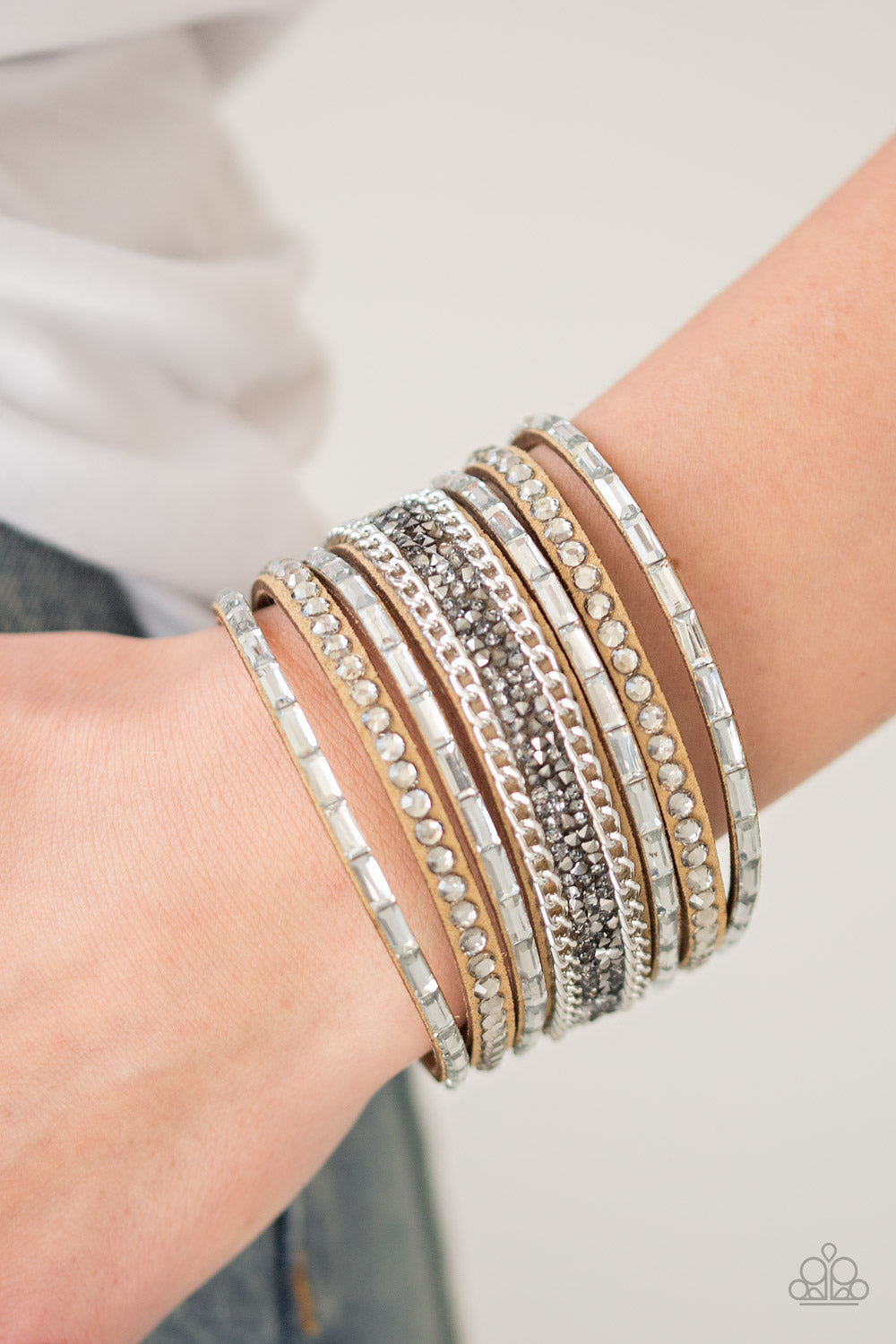 Paparazzi ♥ Rhinestone Rumble - Brown ♥  Bracelet