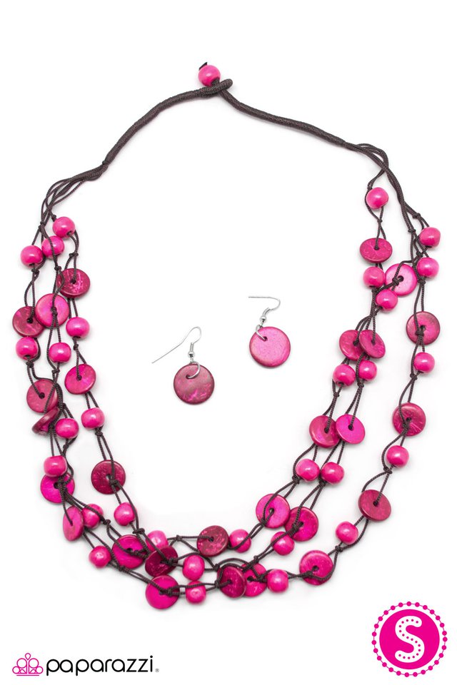 Paparazzi ♥ Of Your Own AcCORD - Pink ♥ Necklace
