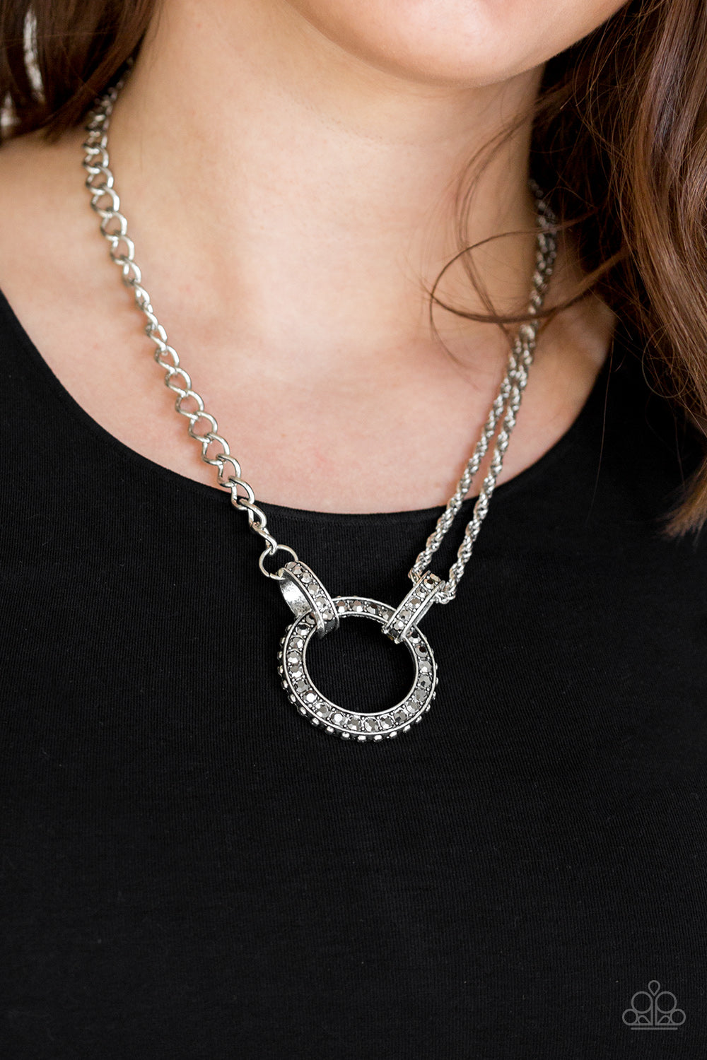 Paparazzi ♥ Razzle Dazzle - Silver ♥  Necklace