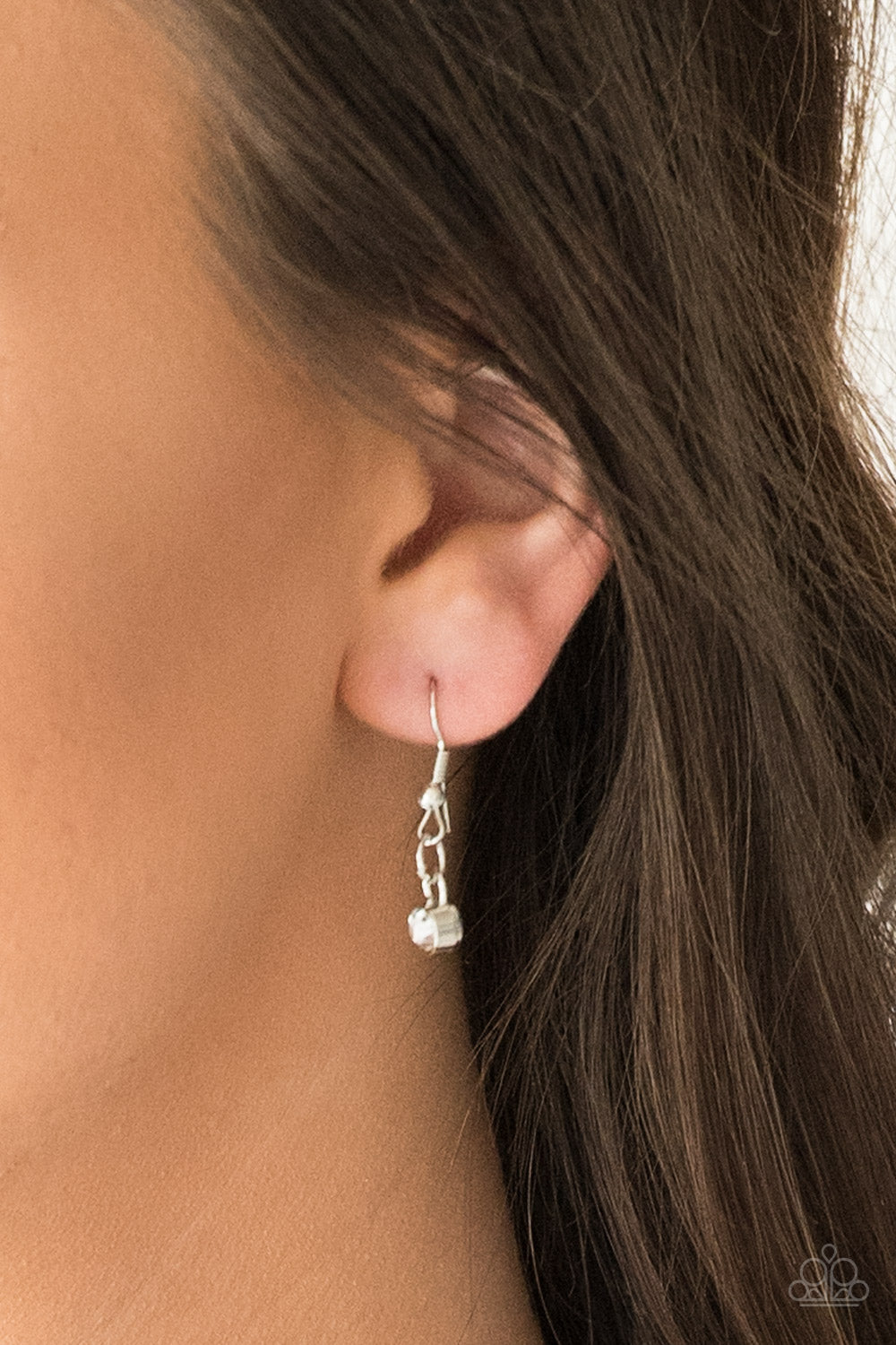 Paparazzi ♥ Razzle Dazzle - White ♥  Necklace