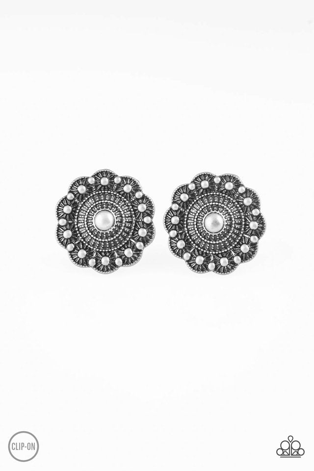 foxy-flower-gardens-silver-p5co-svxx-062xx