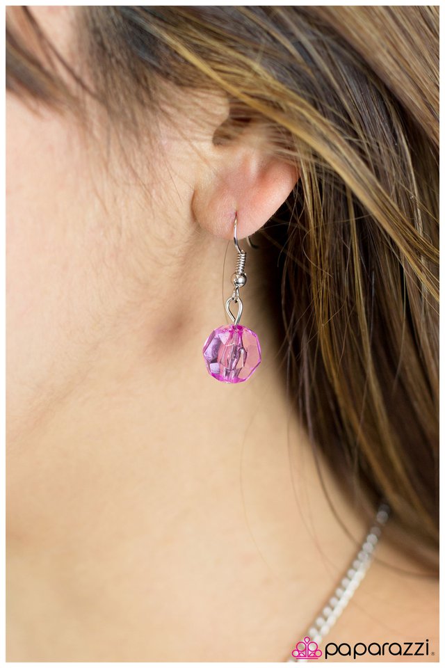 Paparazzi ♥ Into the Deep - Purple ♥ Necklace