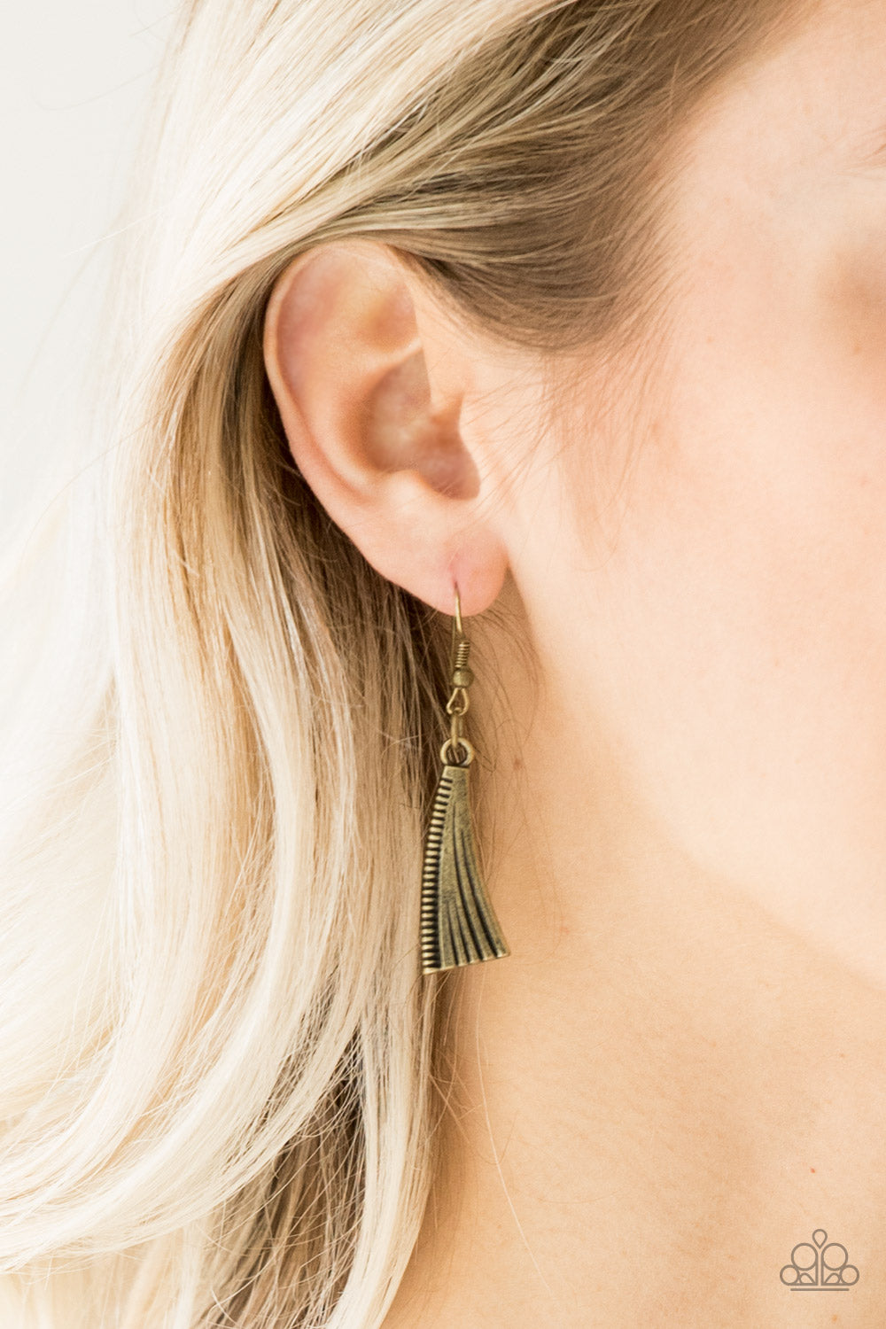 Paparazzi ♥ Primal Princess - Brass ♥  Necklace