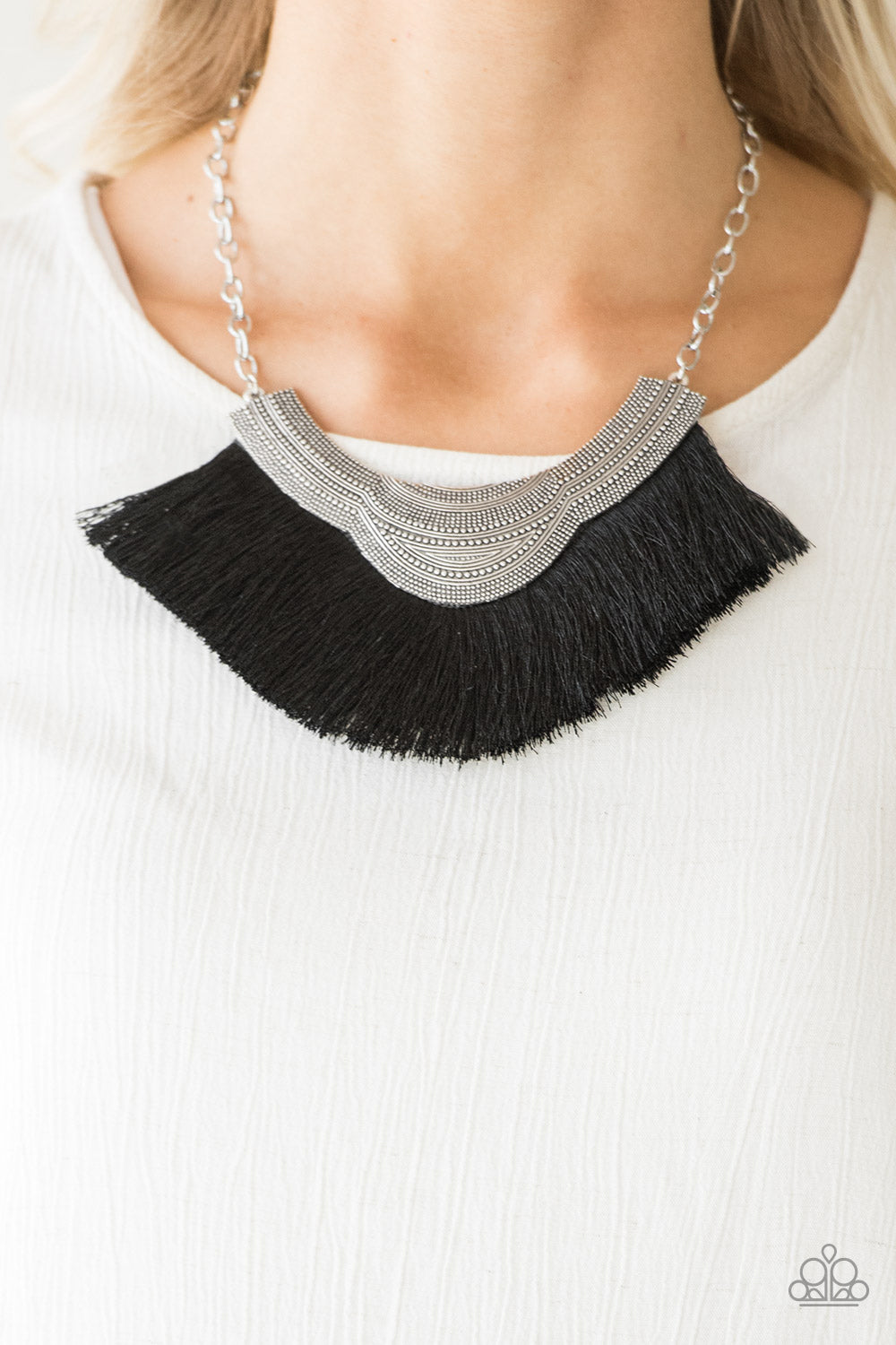 Paparazzi ♥ My PHARAOH Lady - Black ♥  Necklace