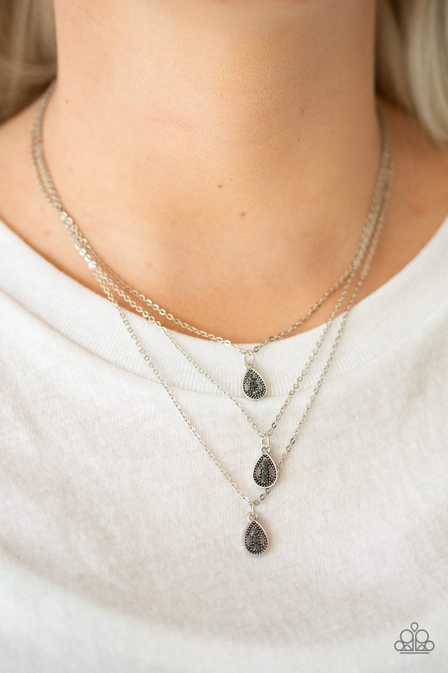 Paparazzi ♥ Radiant Rainfall - Silver ♥ Necklace