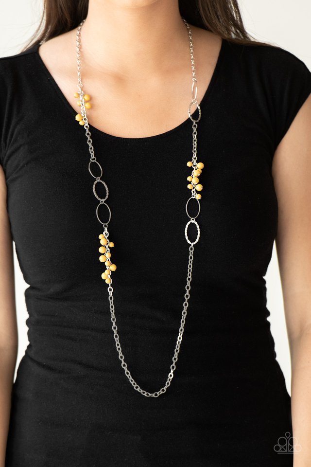 Paparazzi ♥ Flirty Foxtrot - Yellow ♥ Necklace