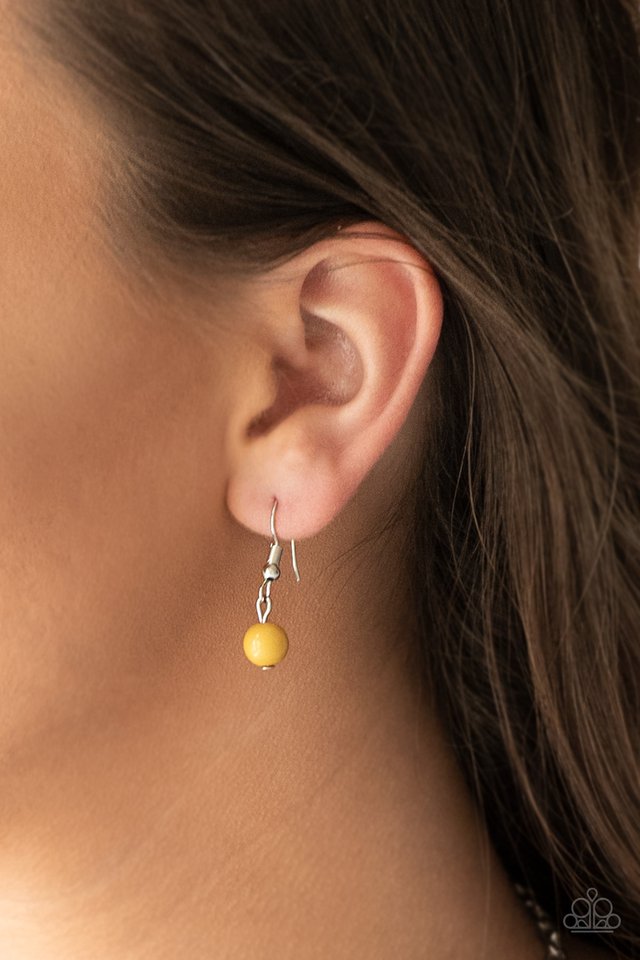 Paparazzi ♥ Flirty Foxtrot - Yellow ♥ Necklace