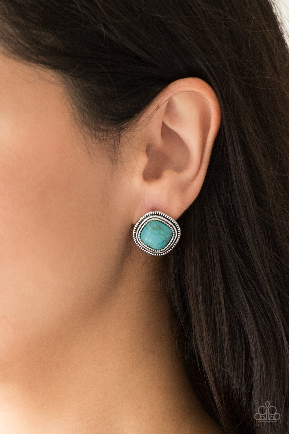Paparazzi ♥ FRONTIER-Runner - Blue ♥  Post Earrings