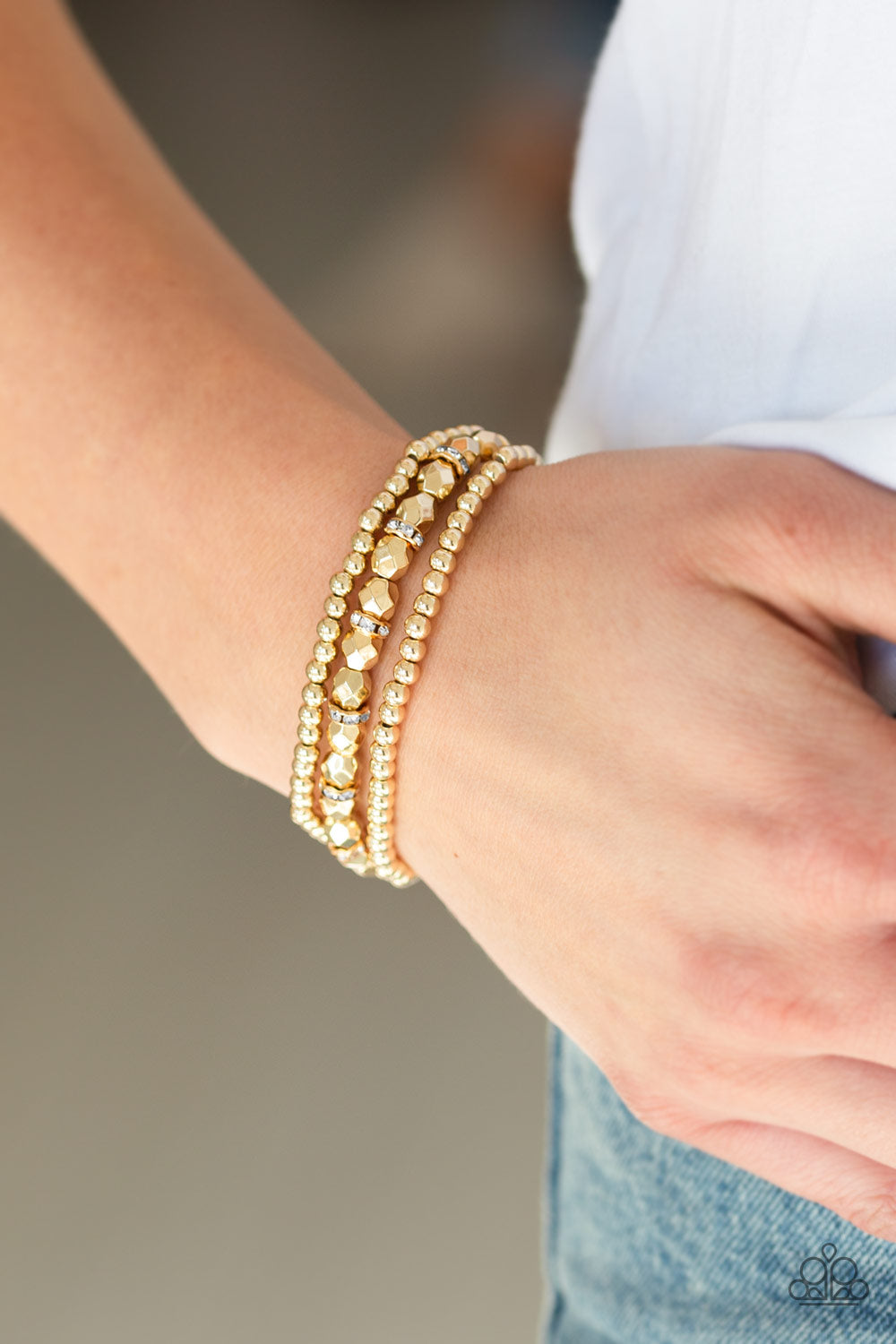 Paparazzi ♥ Let There BEAM Light - Gold ♥  Bracelet