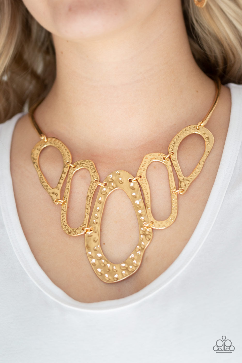 Paparazzi ♥ Prime Prowess - Gold ♥  Necklace