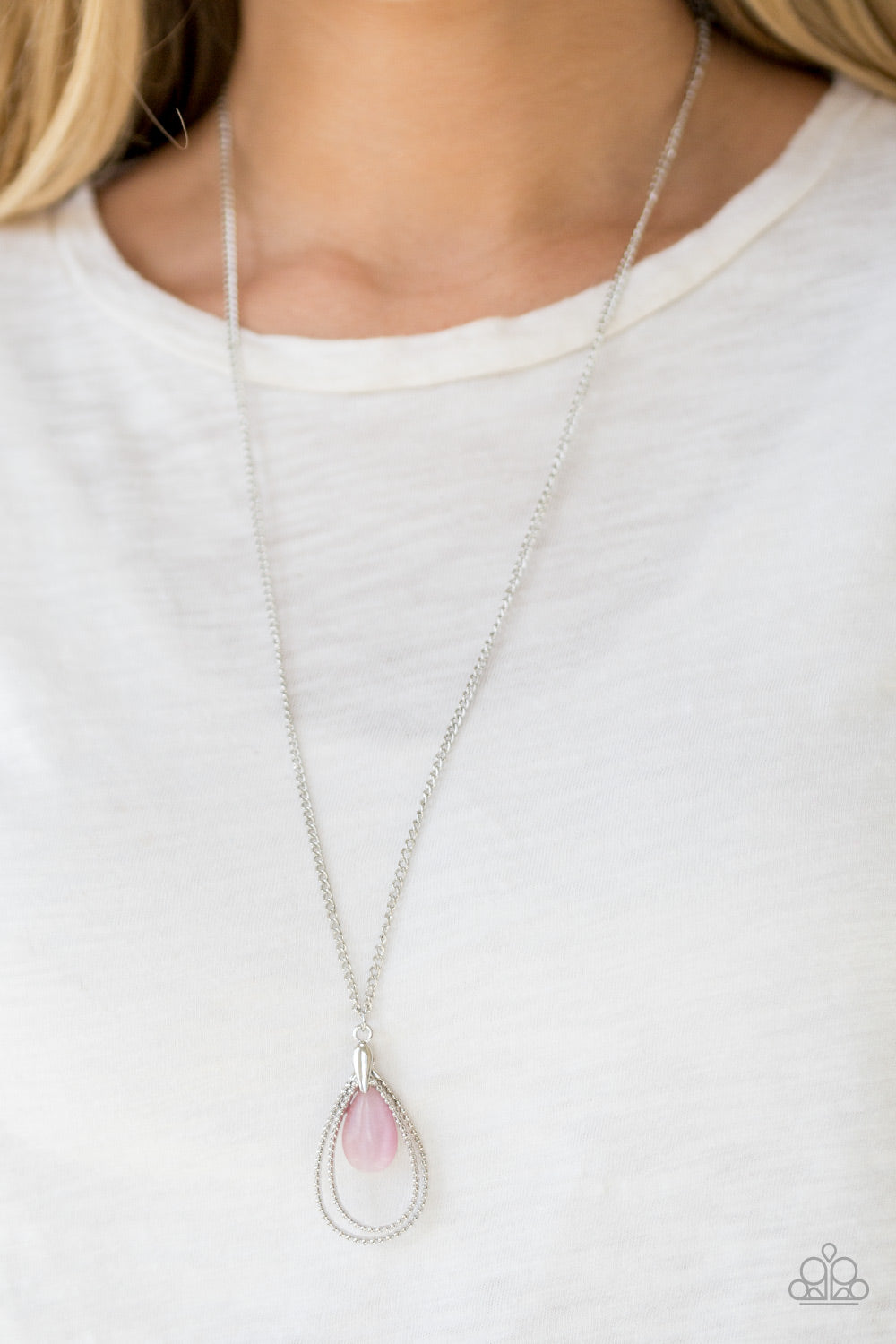 Paparazzi ♥ Teardrop Tranquility - Pink ♥  Necklace