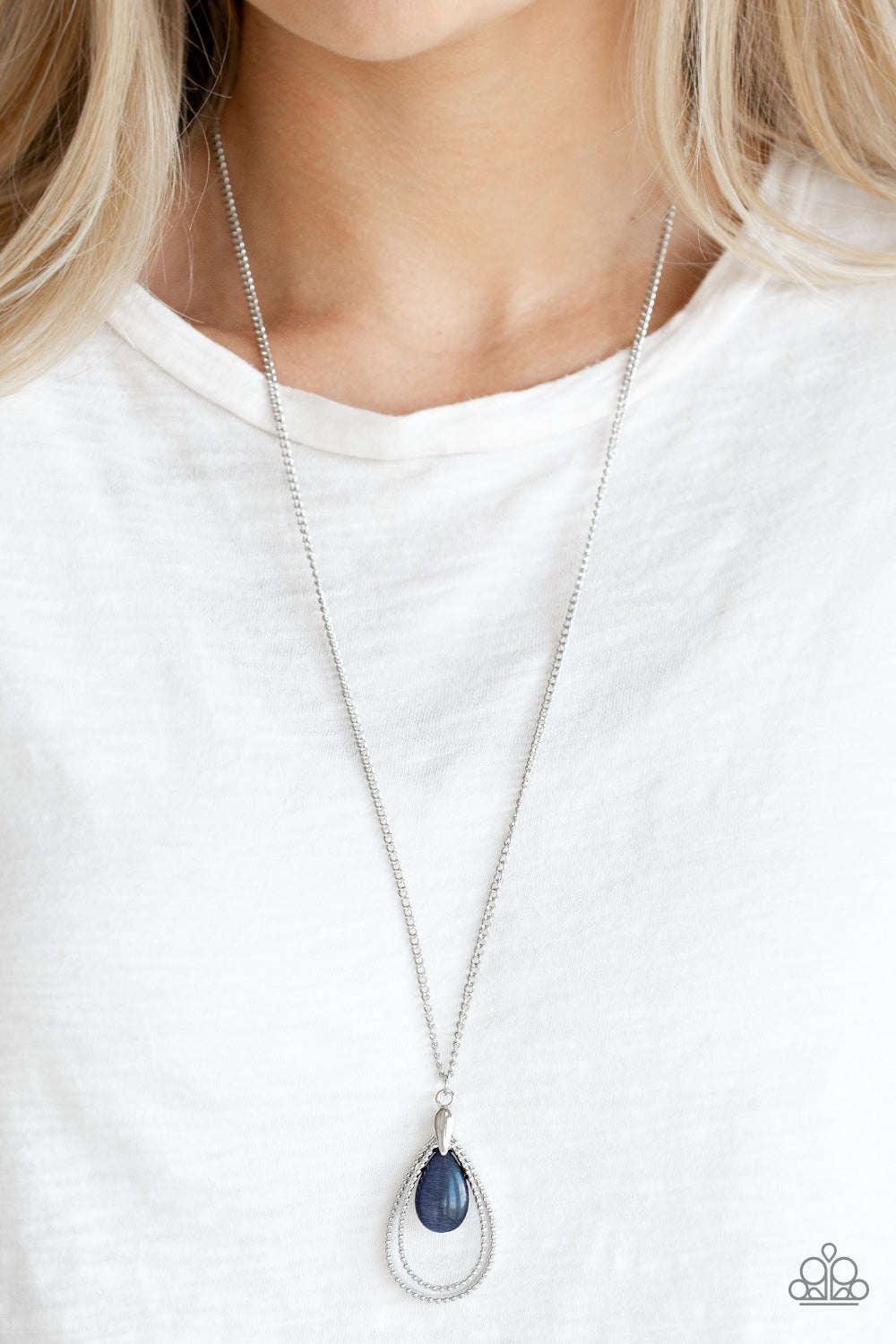 Paparazzi ♥ Teardrop Tranquility - Blue ♥  Necklace