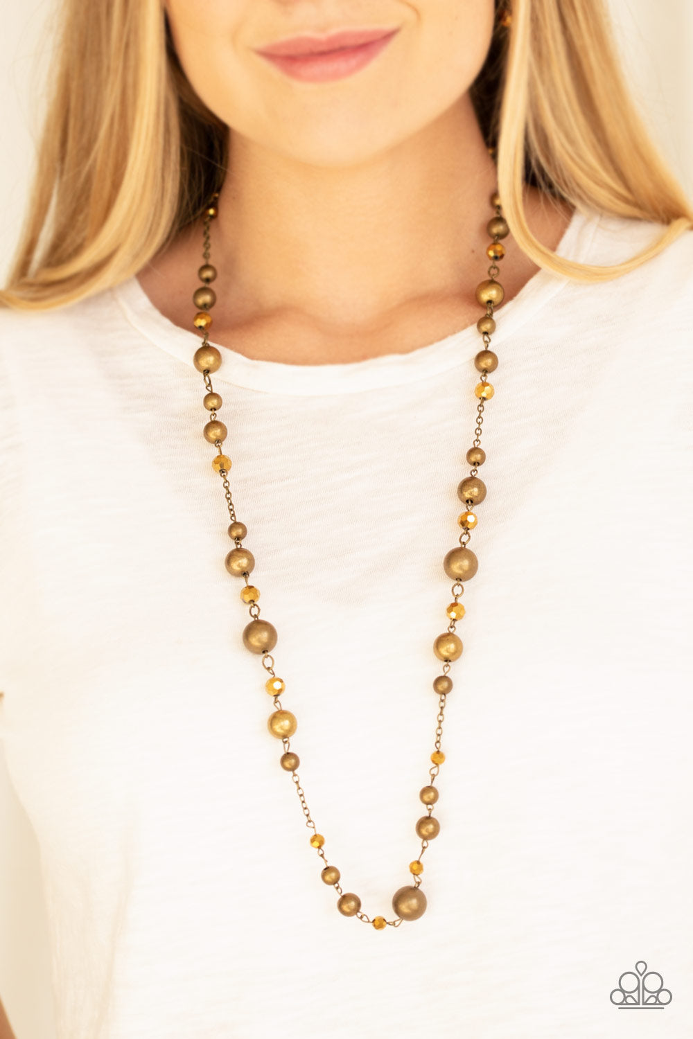 Paparazzi ♥ Modernly Majestic - Brass ♥  Necklace