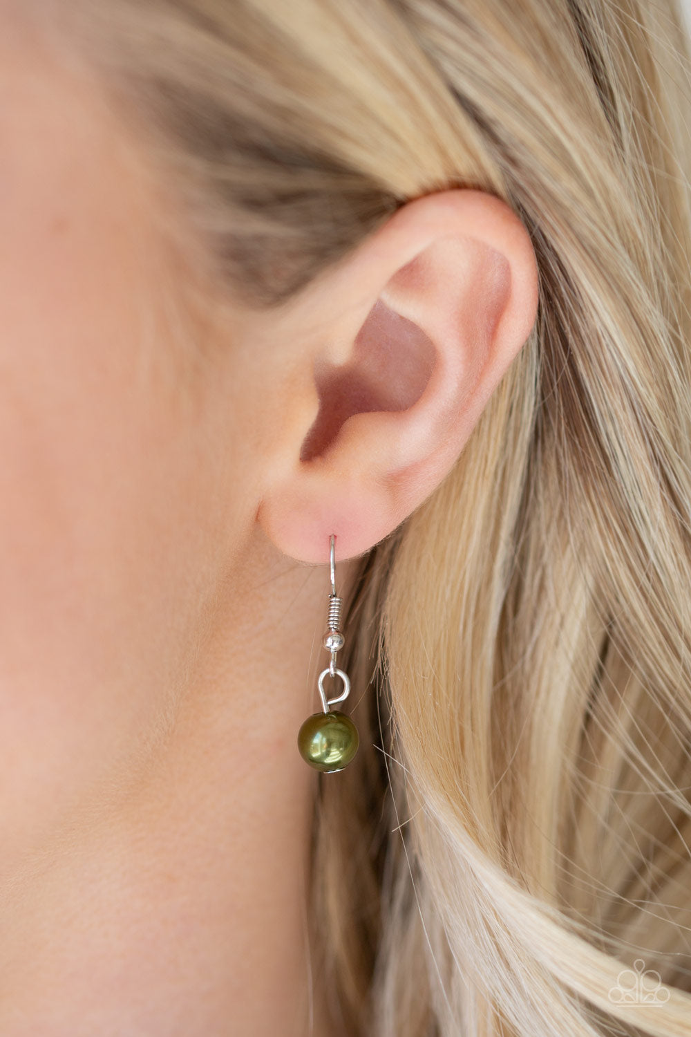 Paparazzi ♥ High Heels and Hustle - Green ♥  Necklace