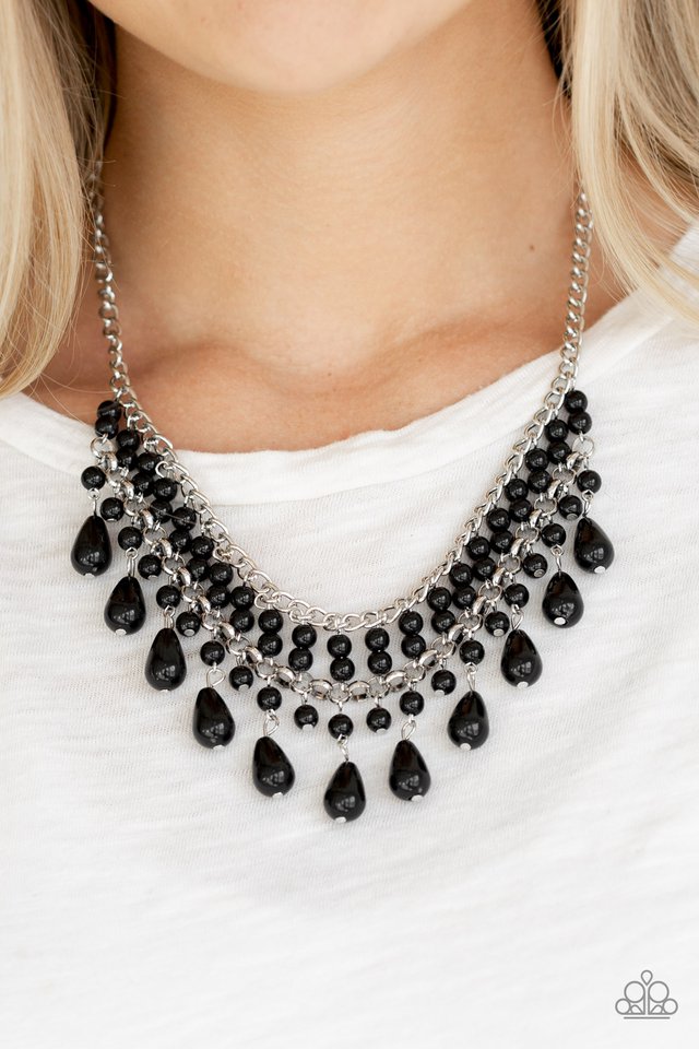 Paparazzi ♥ The Guest List - Black ♥ Necklace