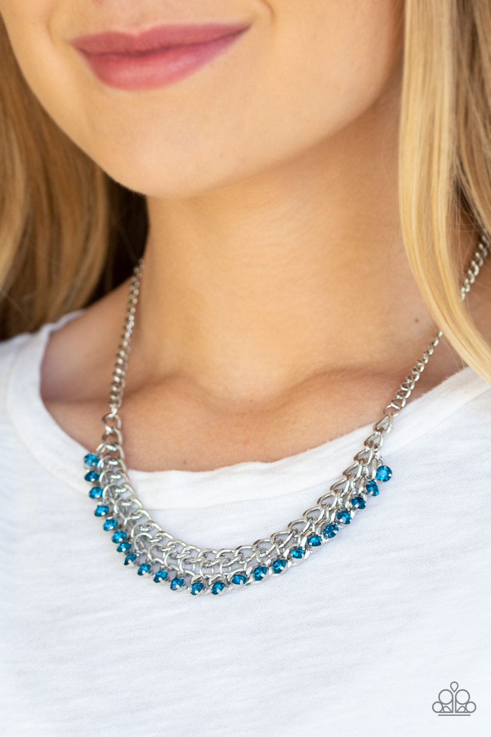 Paparazzi ♥ Glow and Grind - Blue ♥  Necklace