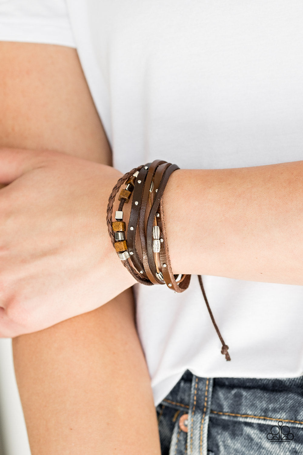 Paparazzi ♥ Carefree Camper - Brown ♥  Bracelet