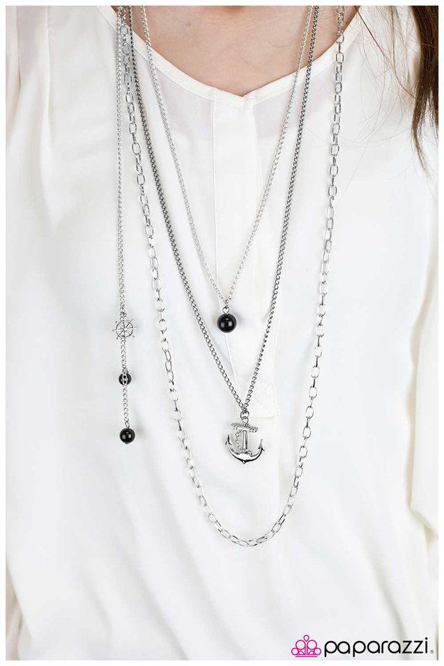 sailing-the-radiant-seas-black-p2wh-bkxx-010xx