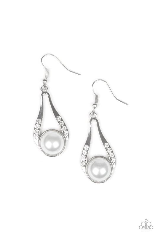 headliner-over-heels-white-p5re-wtxx-369xx
