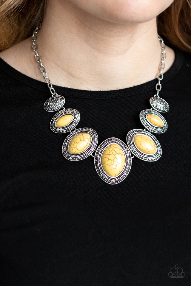 Paparazzi ♥ Sierra Serenity - Yellow ♥ Necklace