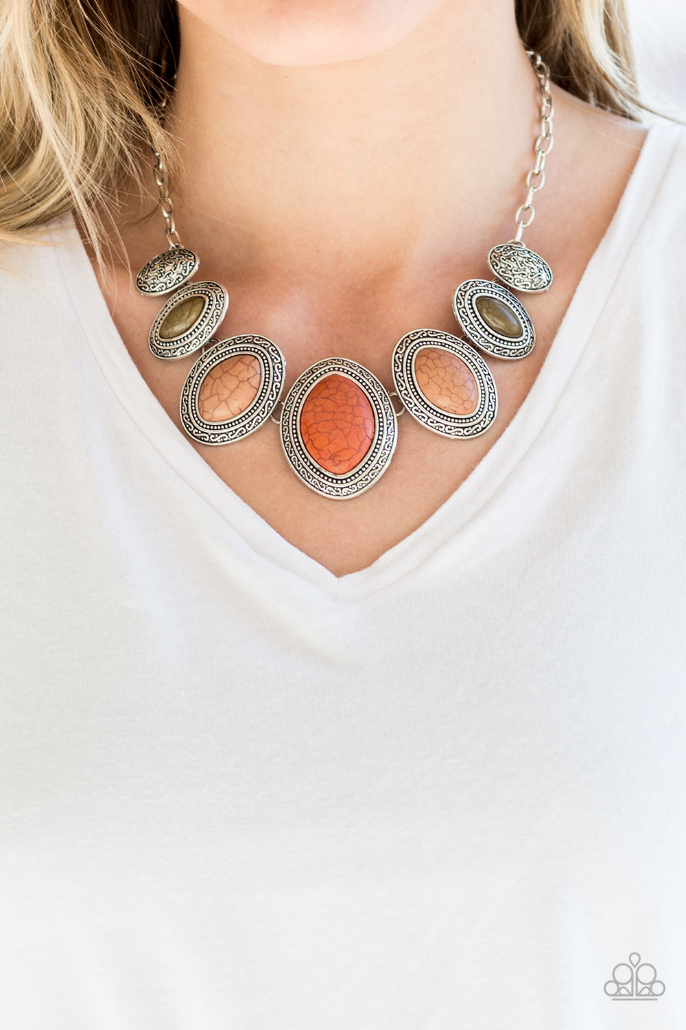 Paparazzi ♥ Sierra Serenity - Multi ♥  Necklace