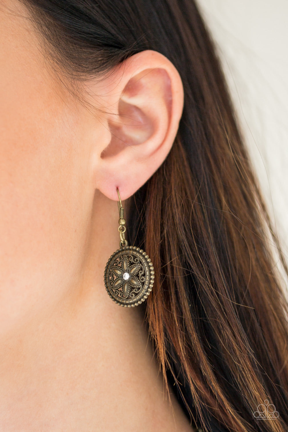 Paparazzi ♥ Written In The STAR LILIES - Brass ♥  Necklace