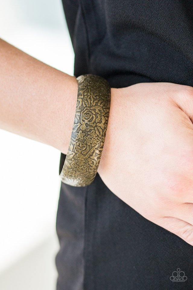 Paparazzi ♥ Garden Villa - Brass ♥ Bracelet