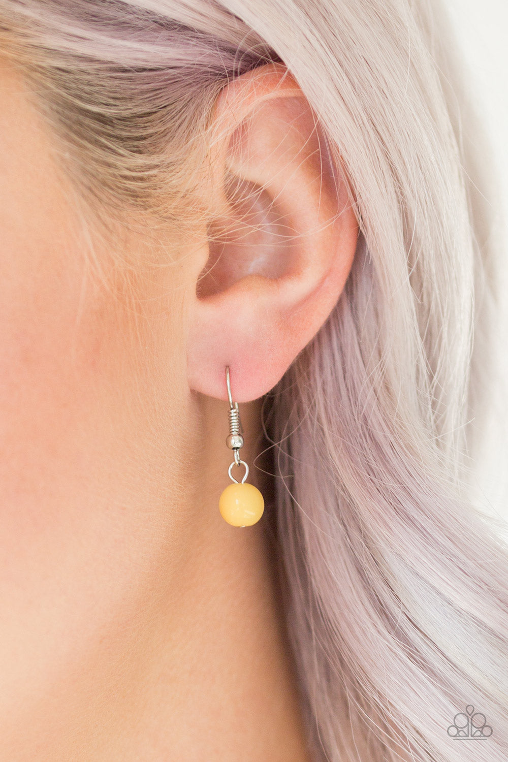 Paparazzi ♥ Inde-PENDANT Idol - Yellow ♥  Necklace