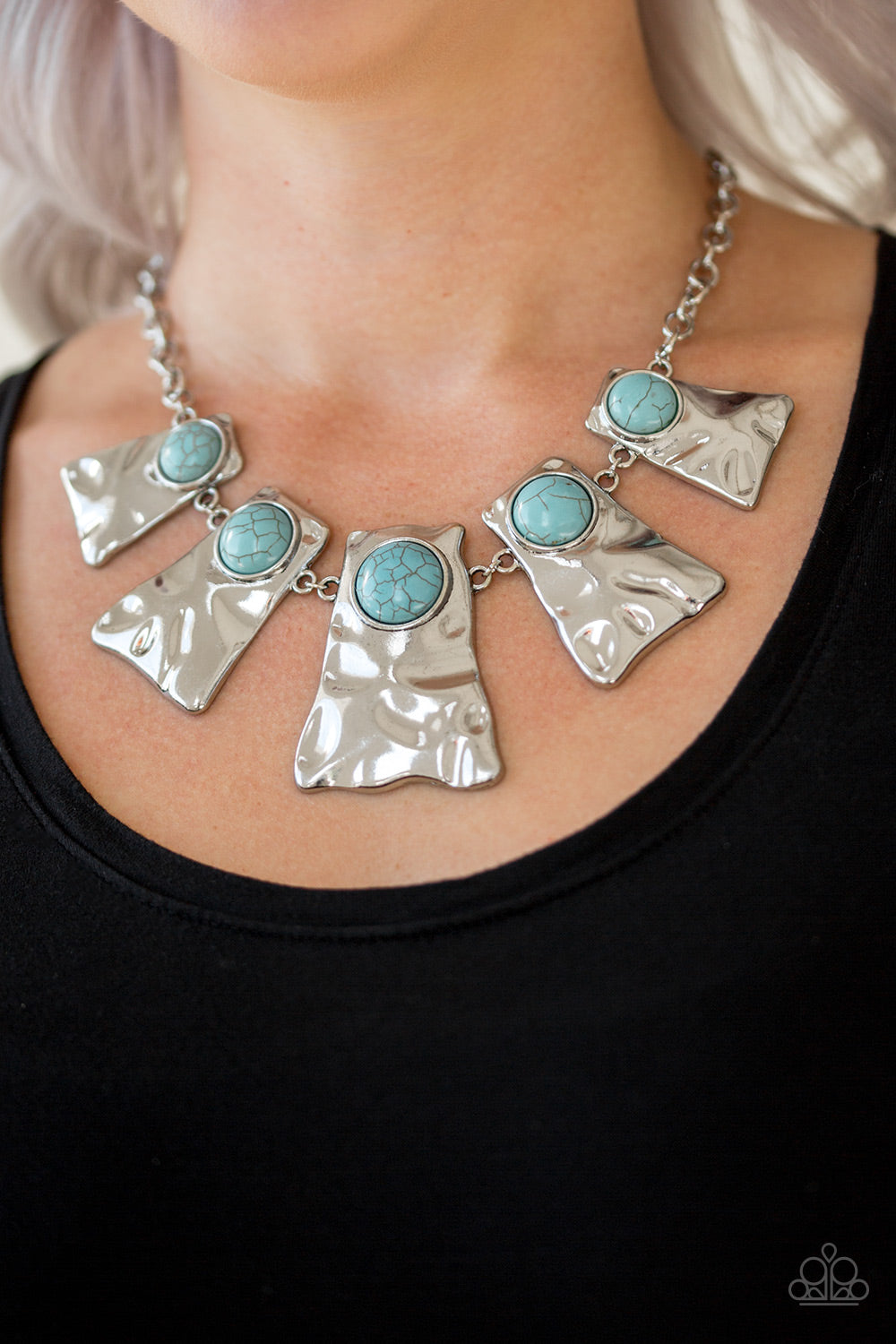 Paparazzi ♥ Cougar - Blue ♥  Necklace