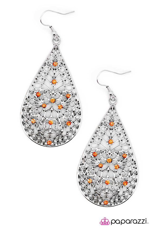 Paparazzi ♥ At First Glance - Orange ♥ Earrings
