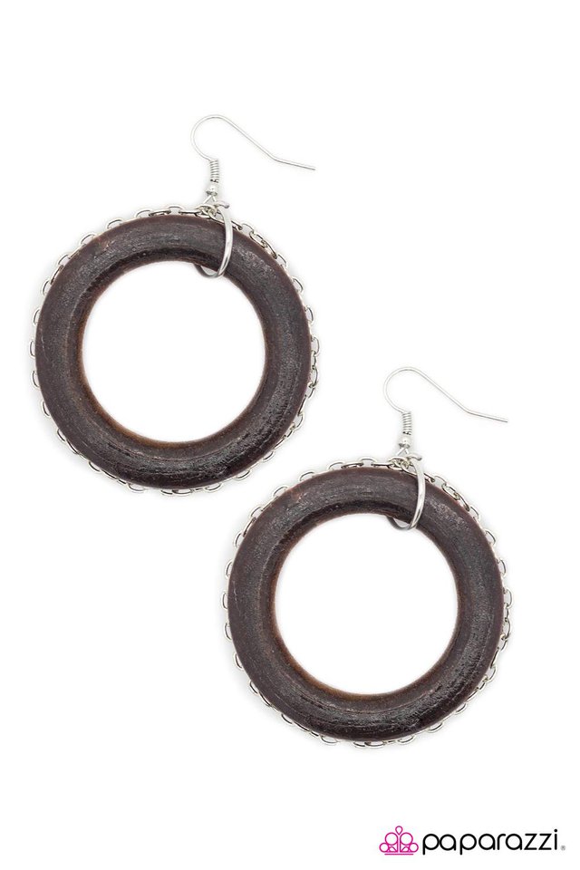 Paparazzi ♥ Chain Reaction - Brown ♥ Earrings