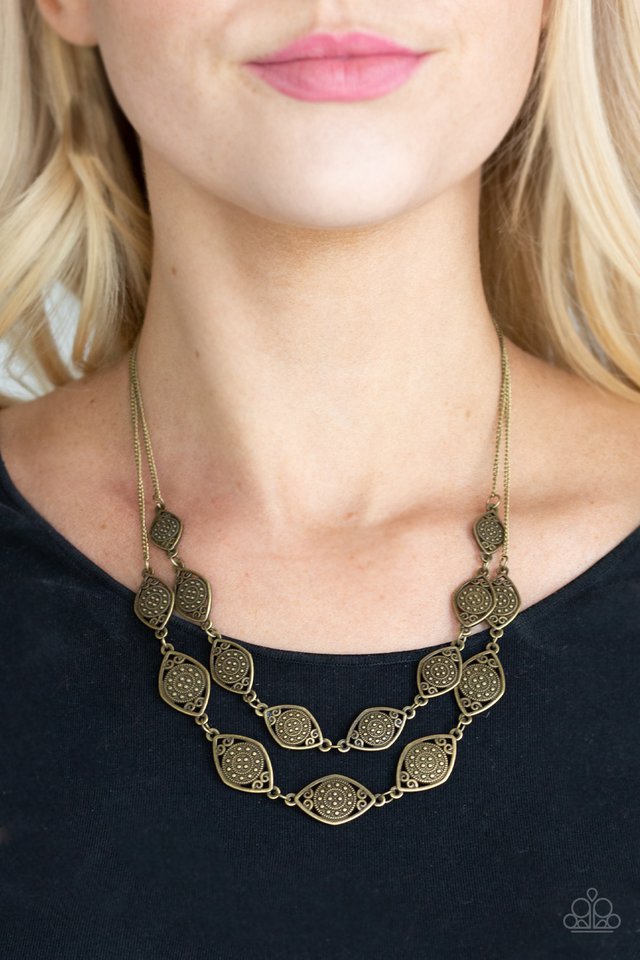 Paparazzi ♥ Make Yourself At HOMESTEAD - Brass ♥ Necklace