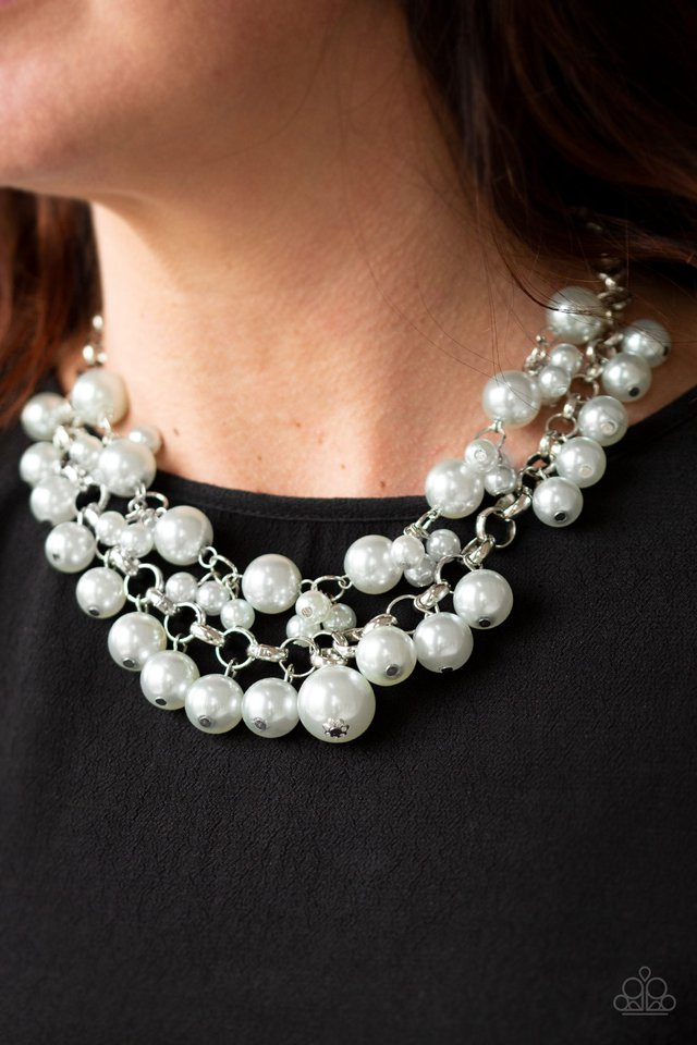 Paparazzi ♥ BALLROOM Service - Silver ♥ Necklace
