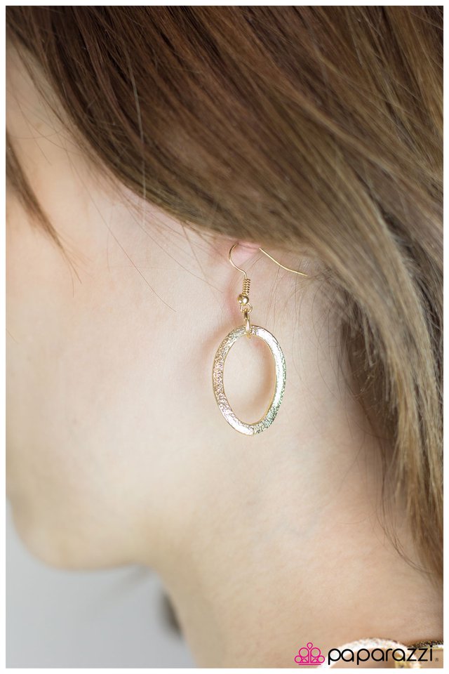 Paparazzi ♥ Caught In Her Web - Gold ♥ Necklace