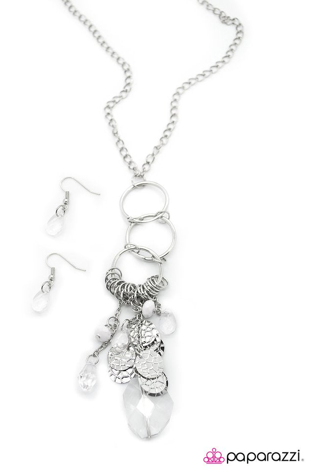 Paparazzi ♥ Fall In Line - White ♥ Necklace