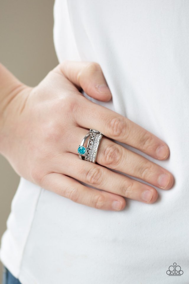 Paparazzi ♥ The Overachiever - Blue ♥ Ring