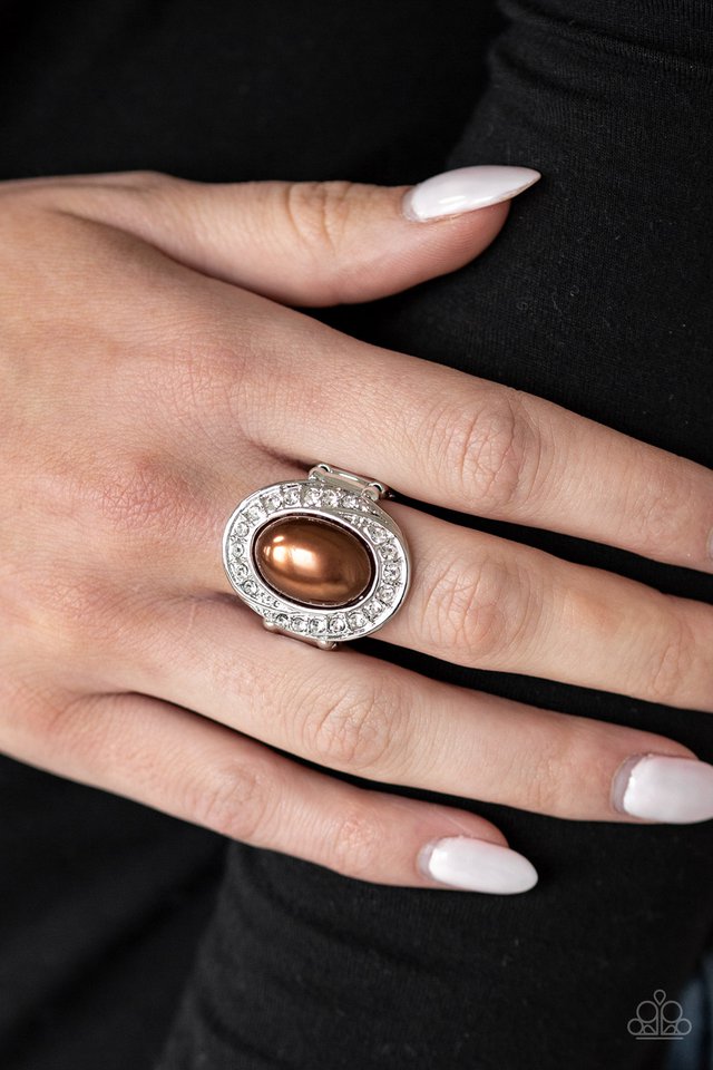 Paparazzi ♥ The ROYALE Treatment - Brown ♥ Ring
