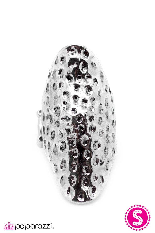 Paparazzi ♥ Take Cover - Silver ♥ Ring