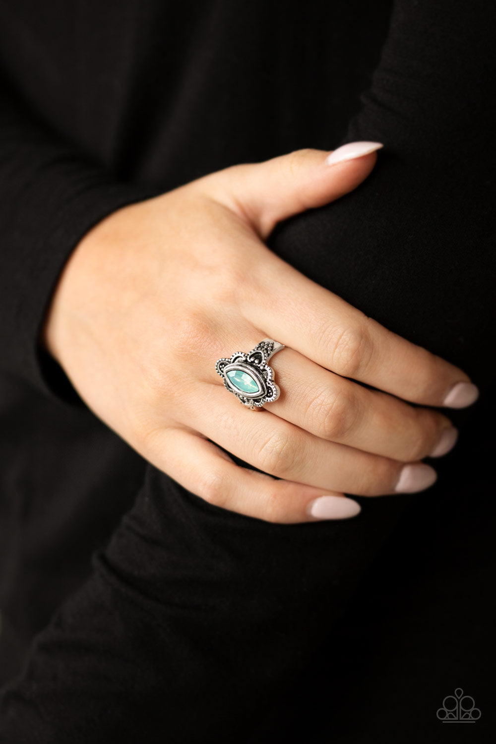 Paparazzi ♥ Glass Half-COLORFUL - Green ♥  Ring