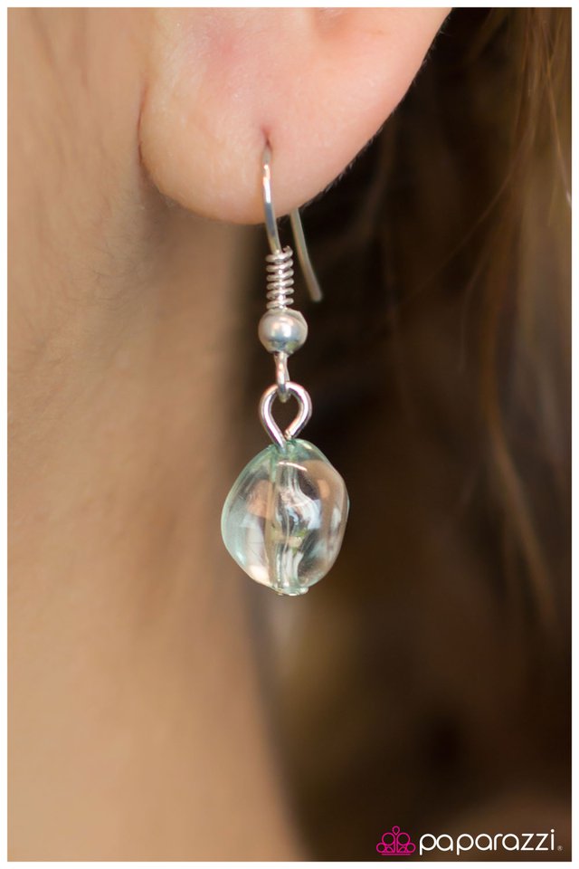 Paparazzi ♥ May I Suggest... - Green ♥ Necklace