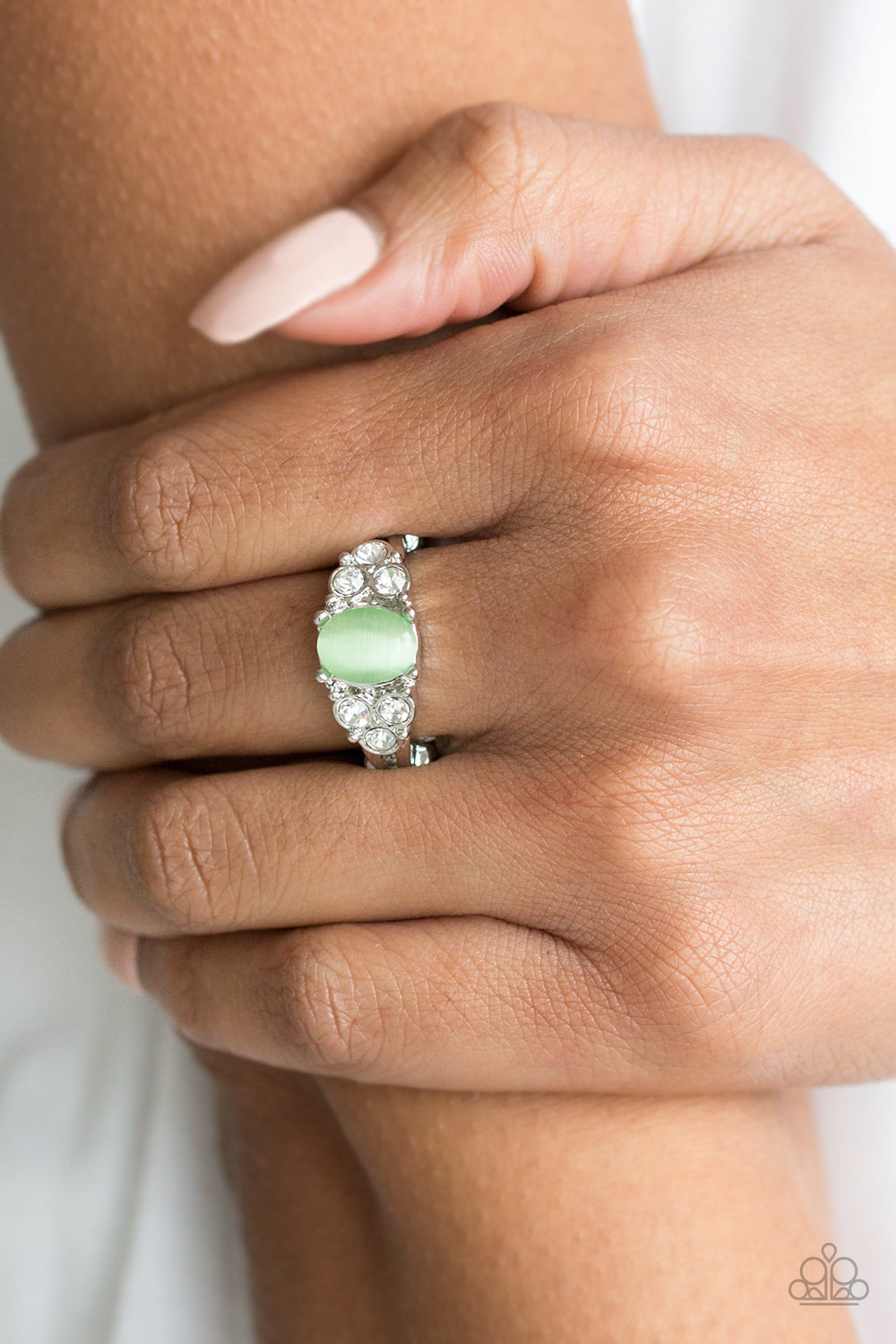 Paparazzi ♥ Extra Spark-tacular - Green ♥  Ring