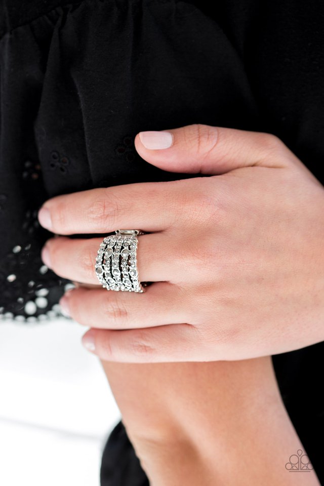 Paparazzi ♥ Truly Treasured - Silver ♥ Ring